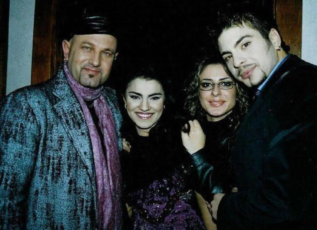 Joe Artid Fejzo e Anjeza Shahini dhe Sava Lena e Tose Proeski në Fest 44 viti 2005   (Foto personale)