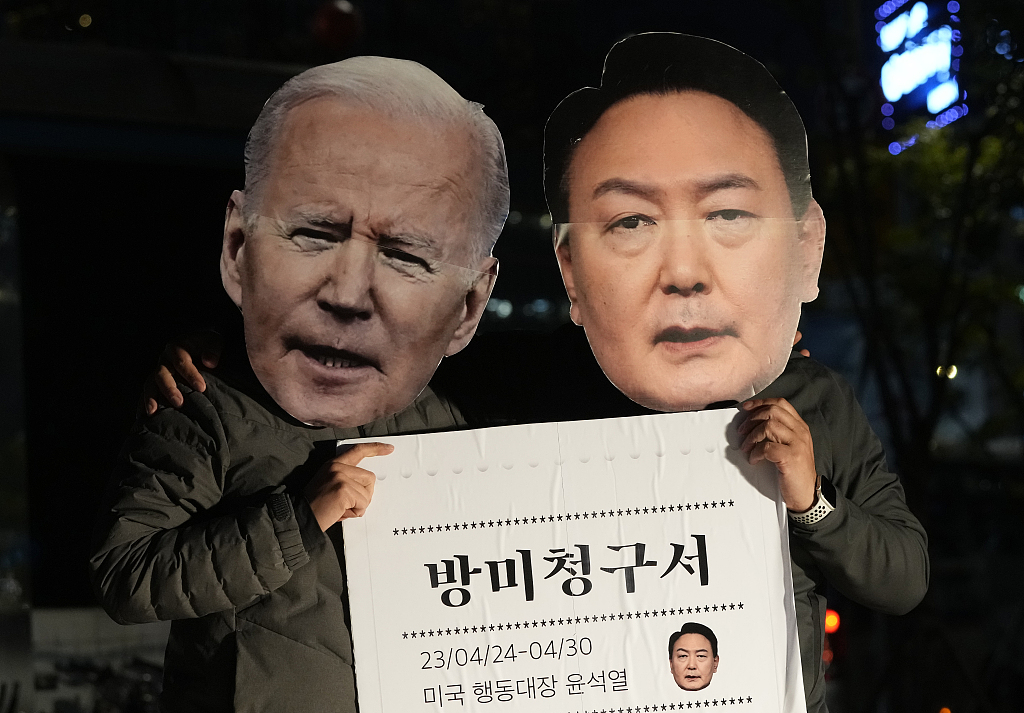 Banorë jugkoreanë protestojnë fjalëve të presidentit gjatë vizitës në ShBA(Foto:VCG)
