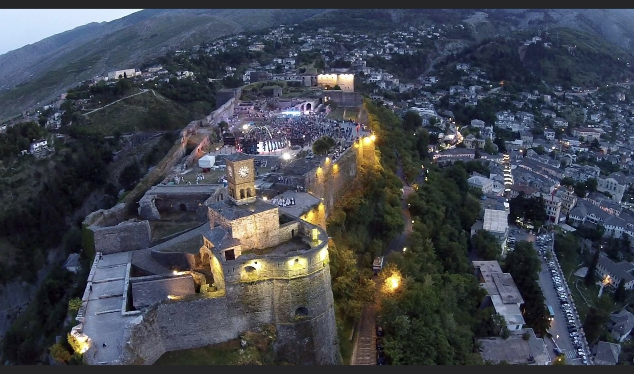 Kalaja e Gjirokastres ku do te zhvillohet festivali folklorik (Facebook)
