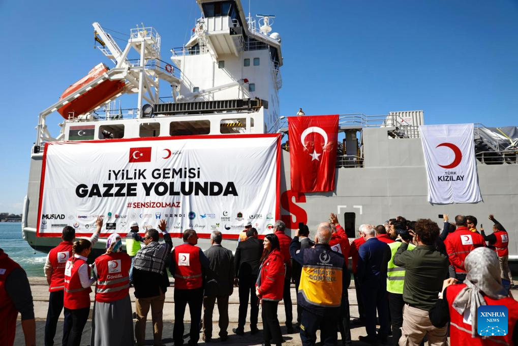 Anija turke per Gaza (Foto nga Xinhua)