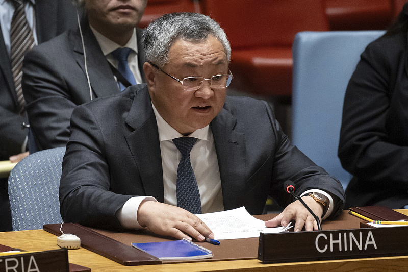 Reprezentantul permanent al Chinei la ONU, Fu Cong, la reuniunea Consiliului de Securitate al ONU. (18 aprilie 2024/CFP)(Foto: CFP)