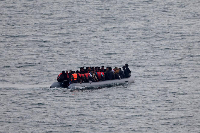 Emigrantët e paligjshëm në Angli (Foto panorama)
