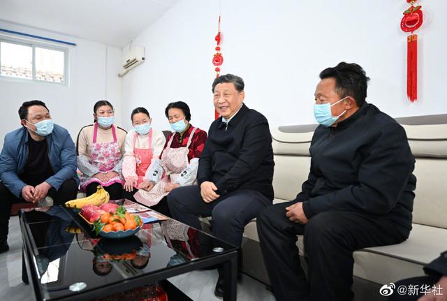 Xi Jinping ya yi rangadin aiki a lardin Shanxi_fororder_Xi4
