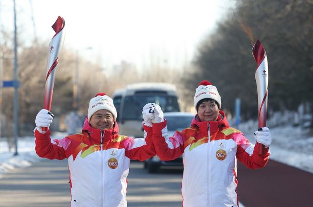 An fara mika wutar gasar Olympics a birnin Beijing_fororder_0202-Olympic torch relay-Ibrahim~1
